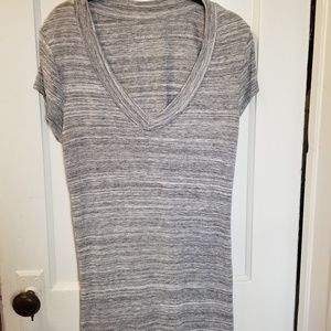 Merona Soft Grey Heathered V-Neck T-Shirt